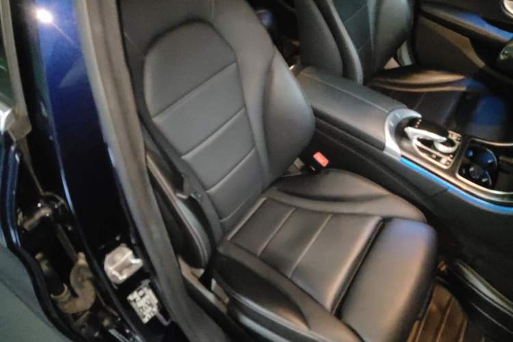 Used Mercedes-Benz C-Class 2017 C 200 L Sport Edition Right Front Seat