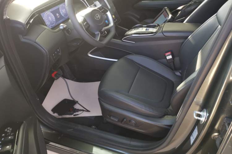 Used Hyundai Tucson 2023 Tucson L 1.5T Automatic Two-Wheel Drive LUX Prestige Edition
