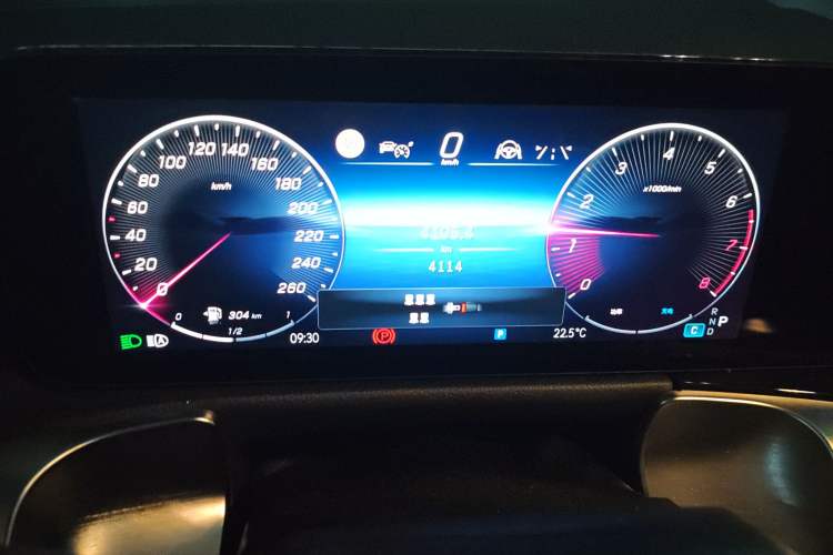 Used Mercedes-Benz GLB 2025 GLB 220 4MATIC