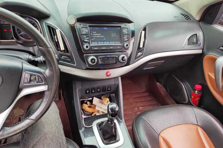 Used JAC Group Refine S5 2013 2.0T Manual Luxury Edition