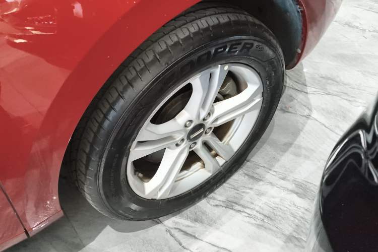 Used Wey VV5 2019 1.5T Two-Wheel Drive Smart Pioneer