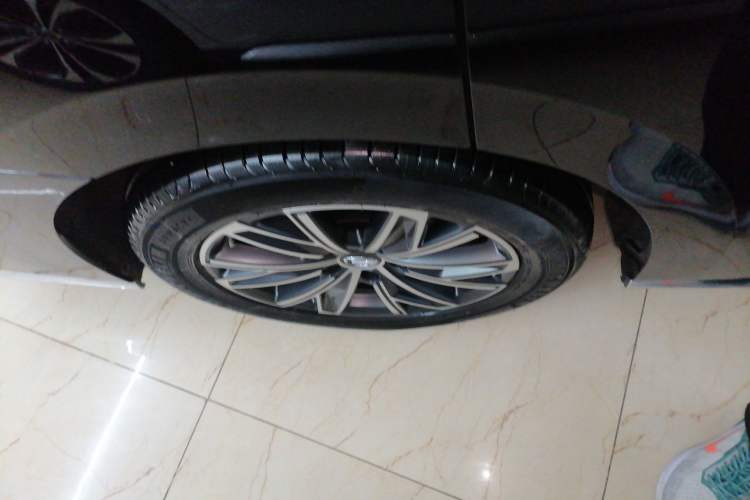 Used GAC Trumpchi M8 2024 Master Series 400T Ultimate Edition Right Rear Wheel Hub