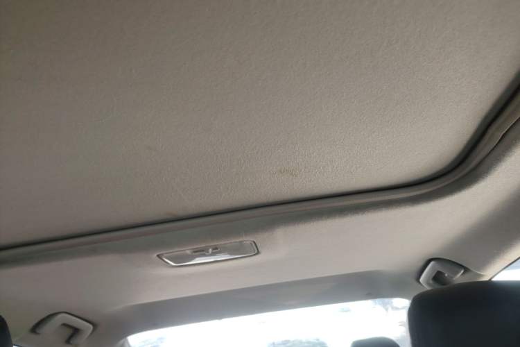 Used Toyota Levin 2016 Dual-Engine 1.8H GS E-CVT Elite Model with Sunroof
