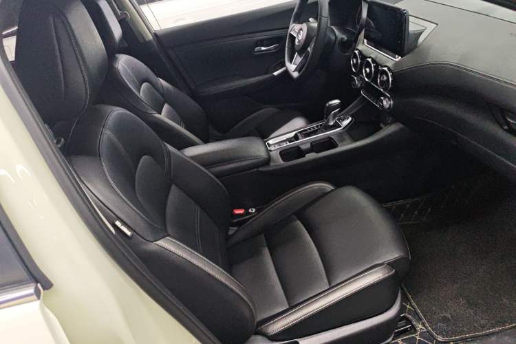 Used Nissan Sylphy 2022 1.6L XL CVT Enjoyment Edition Right Front Seat