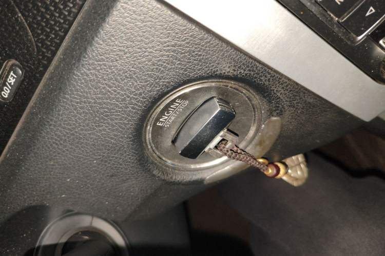 Used Volkswagen Magotan 2013 1.8TSI Luxury Model Vehicle Key