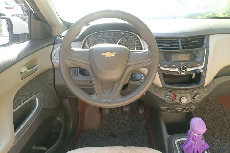 Used Chevrolet Sail 2015 Sail 3 1.3L Manual Ideal Edition
