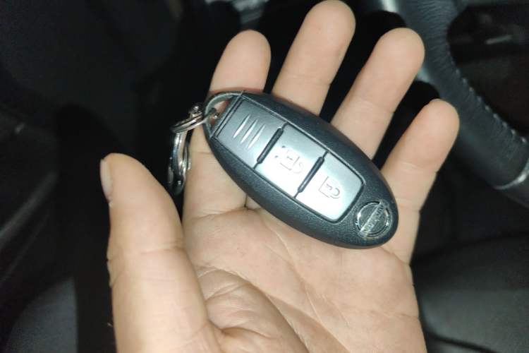 Used Nissan X-Trail 2014 2.0L CVT Comfort Edition 2WD
