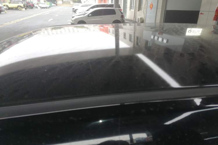 Used Chery QQ Ice Cream 2022 170km Sundae Phosphate Lithium-Ion Roof