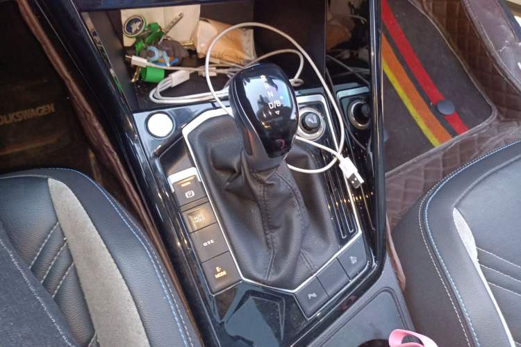 Used Volkswagen Tayron GTE Plug-in Hybrid 2020 1.4T Luxury Model Gear Lever