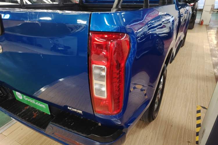 Used Great Wall Poer 2021 2.0T Commercial Version Automatic Diesel Two-Wheel Drive Elite Trim with Long Bed – GW4D20M Exterior 3