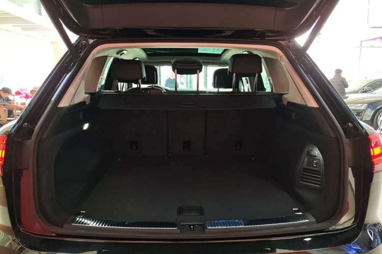 Used Volkswagen Touareg 2019 3.0 TSI RuiFeng Edition China VI Standard
