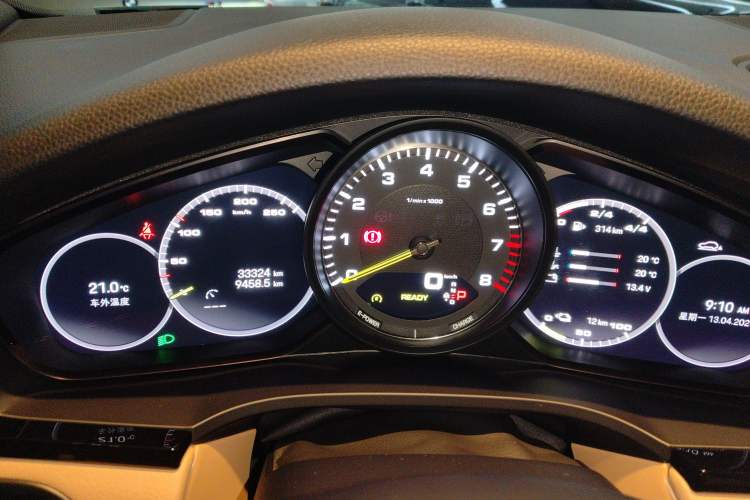 Used Porsche Cayenne E-Hybrid 2022 Cayenne E-Hybrid 2.0T Platinum Edition Instrument Cluster