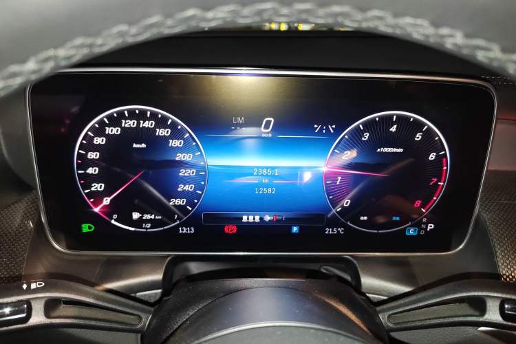 Used Mercedes-Benz GLC Coupe 2024 GLC 260 4MATIC Coupe SUV Instrument Cluster