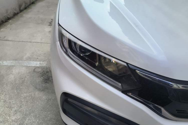 Used Honda XR-V 2017 1.5L LXi CVT Classic Edition Right Front Headlight