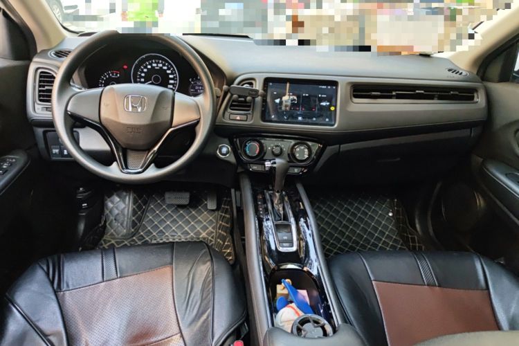 Used Honda Vezel 2020 1.5L CVT Elite Edition Center Console