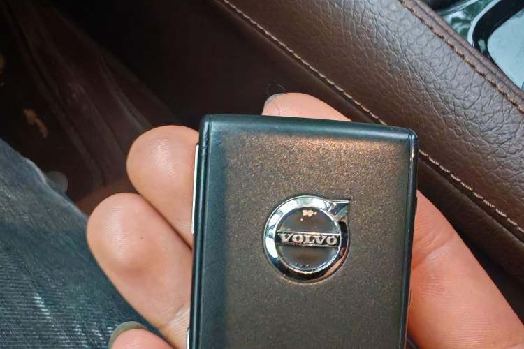 Used Volvo S90 2017 T4 Zhiyuan Edition Vehicle Key