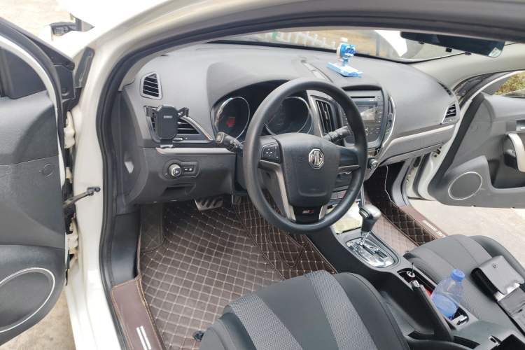 Used MG 5 2014 1.5T Automatic Luxury Model
