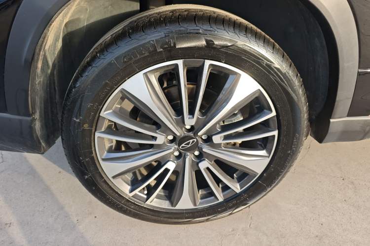 Used Chery Tiggo 8 PRO 2024 Champion Edition 390T Two-Wheel Drive Peak Version 5 Seats
