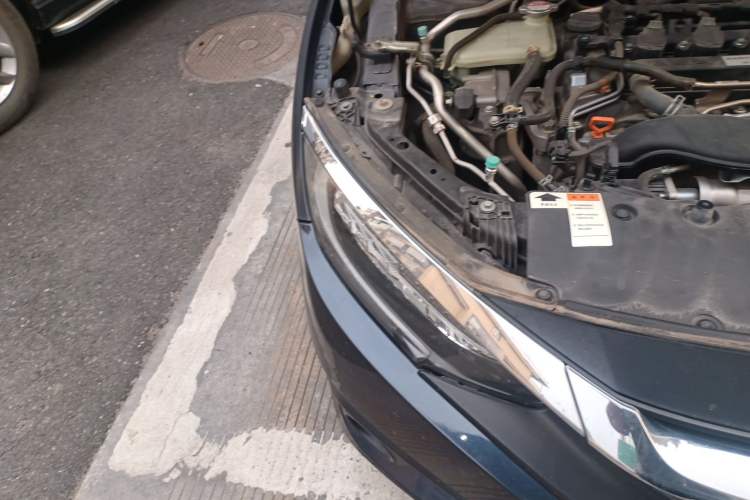 Used Honda Civic 2016 220TURBO CVT Prestige Edition Right Front Headlight