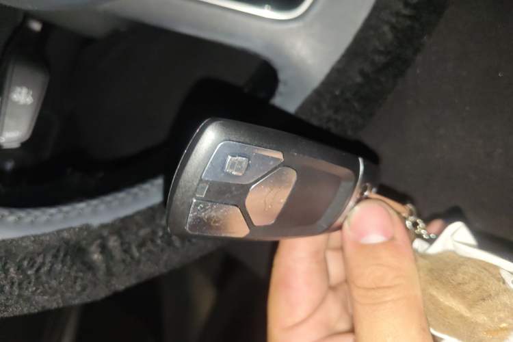 Used Audi Q2L 2021 35 TFSI Progressive Dynamic Edition