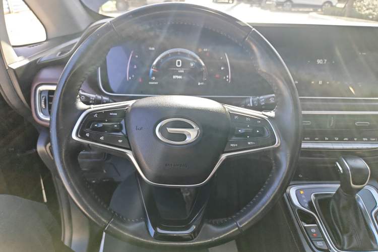 Used GAC Trumpchi M6 2021 270T DCT Elite Edition (7-seater)
