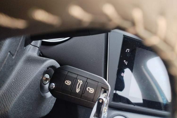 Used Peugeot 408 2019 360THP Automatic Luxury Edition China VI Standard Interior 1