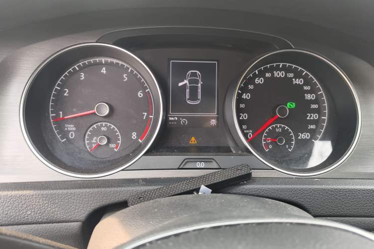 Used Volkswagen Golf 2016 230TSI Automatic Luxury Version