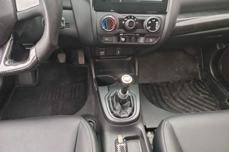 Used Honda Fit 2018 1.5L Manual Comfort Version Gear Lever