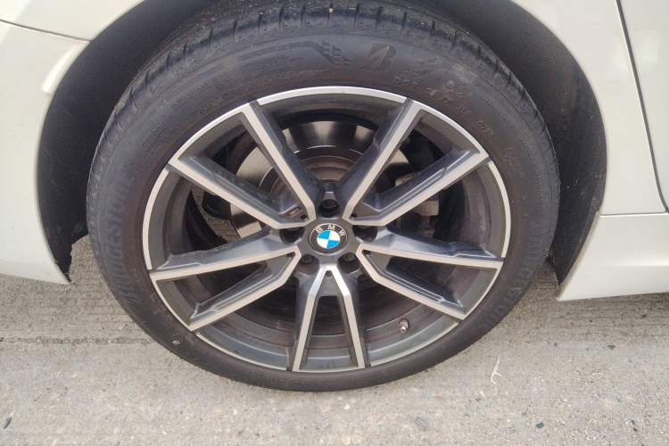 Used BMW 3 Series 2023 325Li M Sport Package
