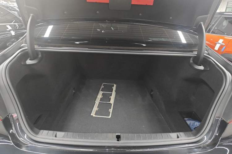 Used BMW 7 Series 2018 730Li Luxury Model Excellence Package