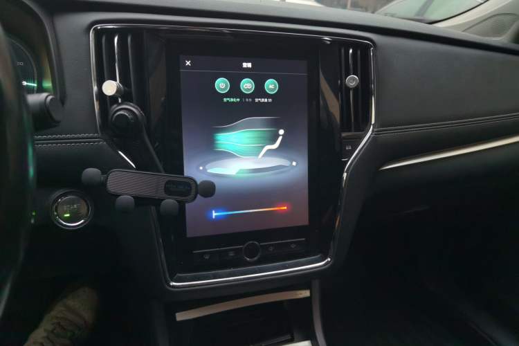 Used Roewe i6 New Energy 2017 45T Hybrid Connect & Smart Enjoyment Edition