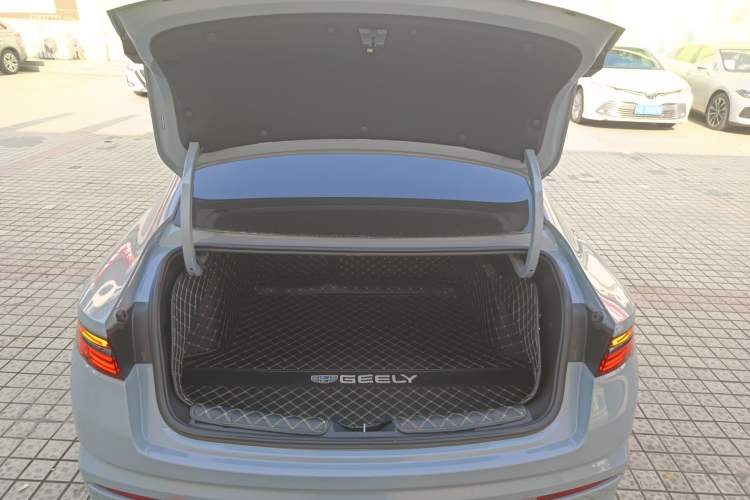 Used Geely Auto Preface 2021 2.0TD Space-Time Edition Starry Celestial