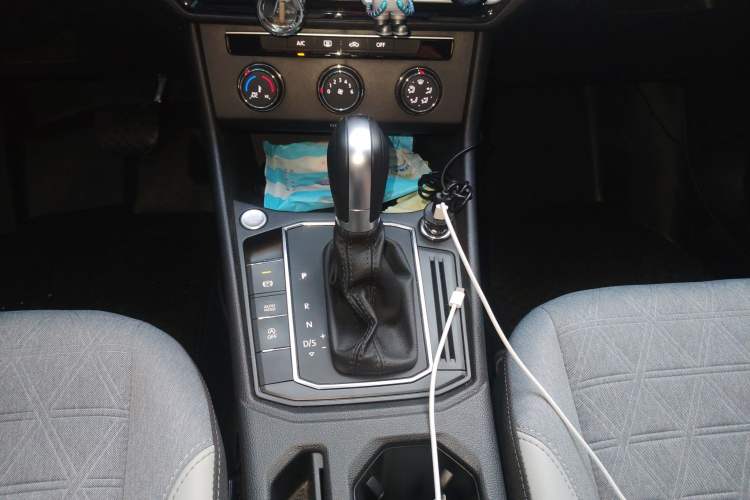 Used Volkswagen Lavida 2023 1.5L Automatic Full-Comfort Edition
