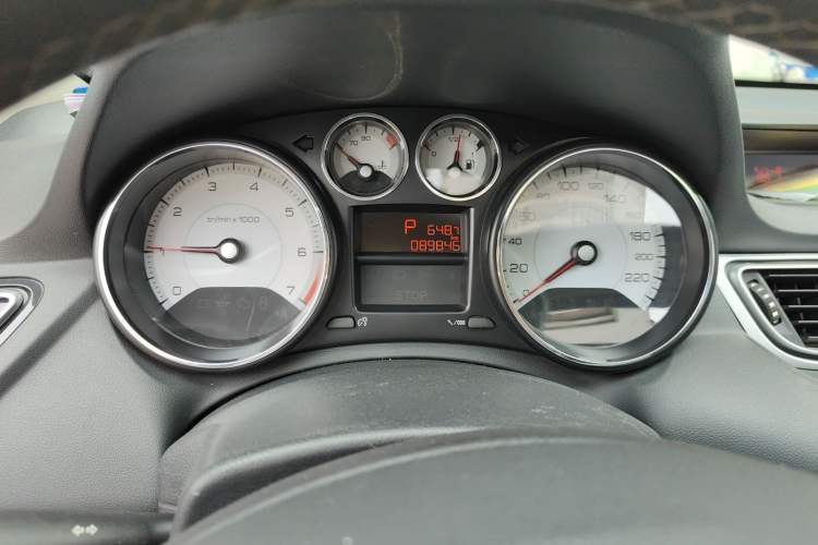 Used Peugeot 308 2014 Enjoy Edition Classic 1.6L Automatic Premium Model