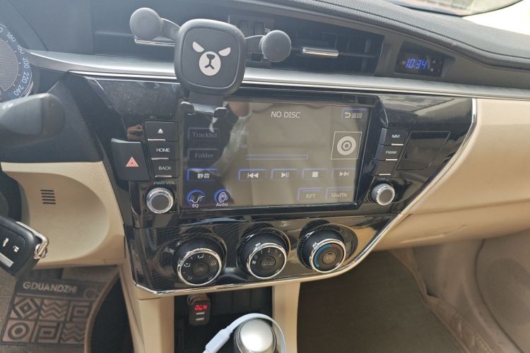 Used Toyota Corolla 2014 1.6L CVT GL-i Leather Edition Audio And AC Panel