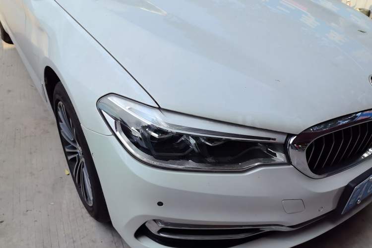 Used BMW 5 Series 2018 Facelifted 530Li Luxury Edition Premium Package Right Front Headlight