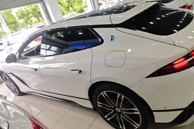 Used Denza Z9GT 2024 1100 Four-Wheel Drive Ultra Version