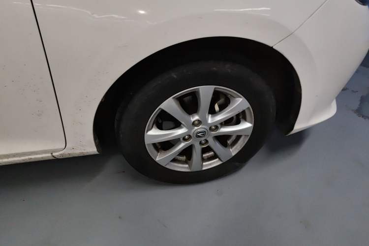 Used CHANGAN Alsvin 2019 1.5L DCT Comfort Model China VI Standard Right Front Wheel Hub