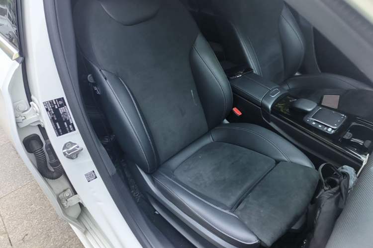 Used Mercedes-Benz A-Class 2022 Revised Version A 200 L Sport Sedan Fashionable Style