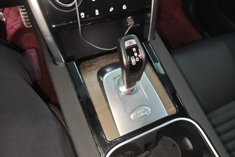 Used Land Rover Discovery Sport 2022 249 PS R-Dynamic S Performance Edition 5 Seats
