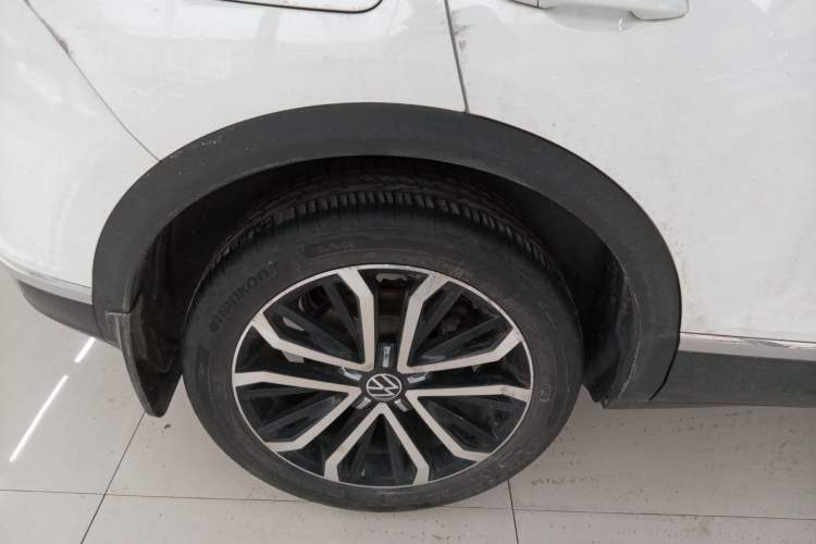 Used Volkswagen T-ROC 2021 280TSI DSG Two-Wheel Drive Elite Connect Edition
