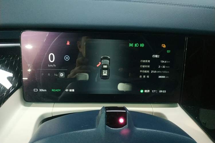 Used Zeekr 009 2024 7-Seater Walk-Through Version Four-Wheel Drive 108 kWh Instrument Cluster