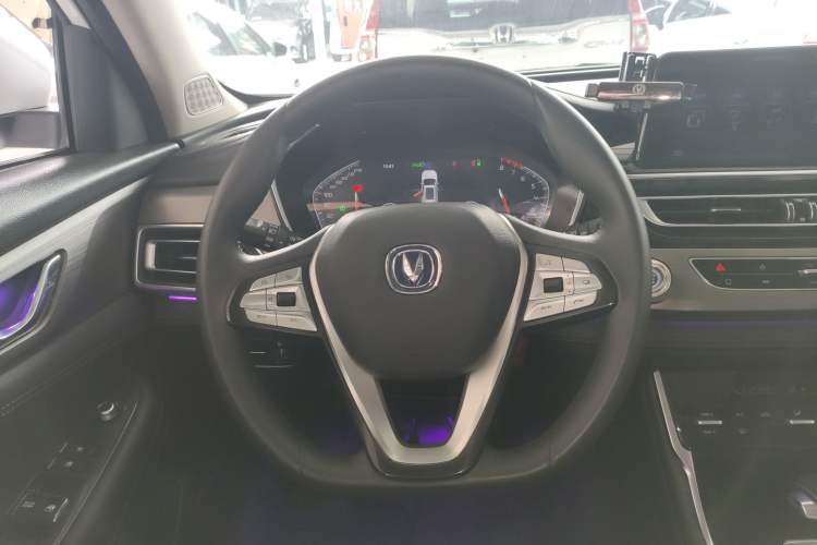 Used CHANGAN CS75 2019 280T DCT Million Edition China VI Standard
