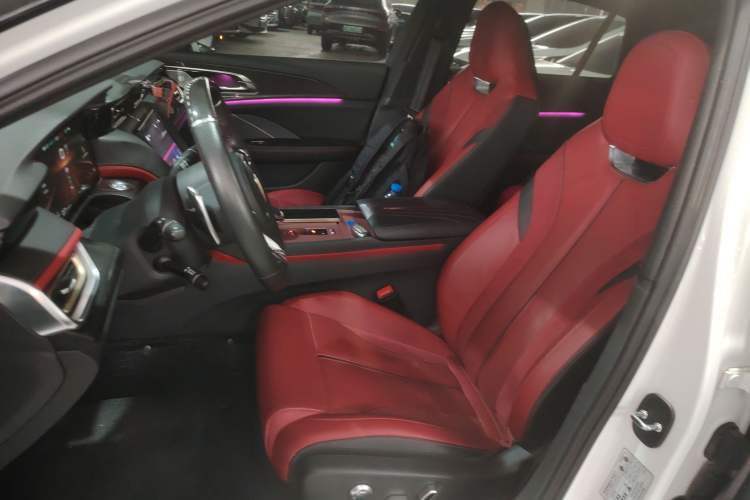 Used Hongqi H6 2023 2.0T ZhiShang Version
