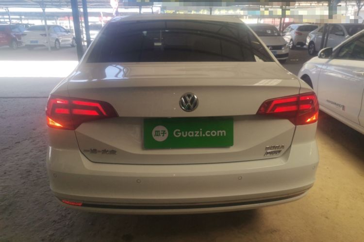 Used Volkswagen Bora 2017 1.6L Manual Comfort Model
