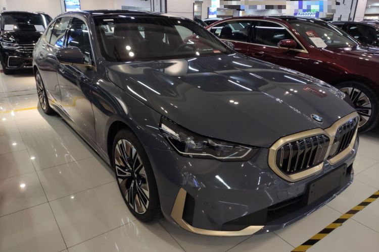 Used BMW 5 Series 2024 530Li Luxury Package Premium Edition