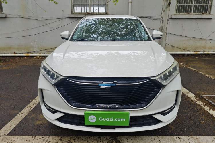 Used CHANGAN OSHAN X7 2020 1.5T Automatic Elite Edition Front