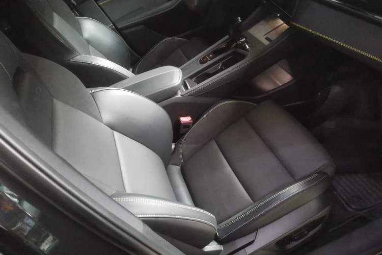 Used Lynk & Co 03 2025 1.5TD DCT Champion Edition Pro
