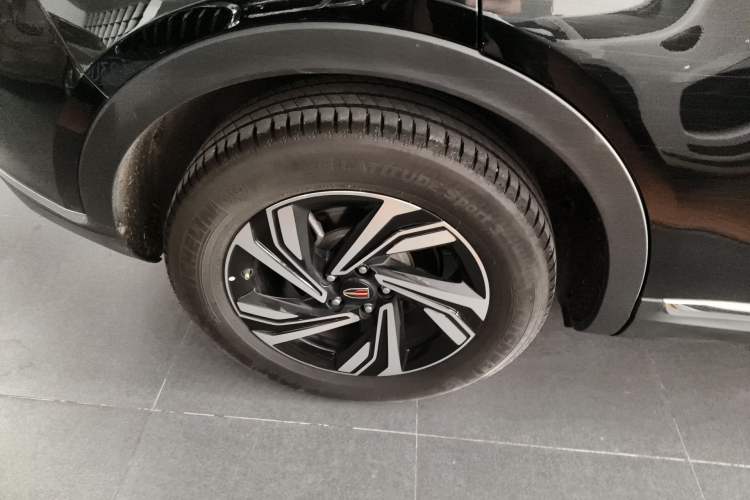 Used Hongqi HS5 2022 Revised Version 2.0T Smart Connect Flagship Edition