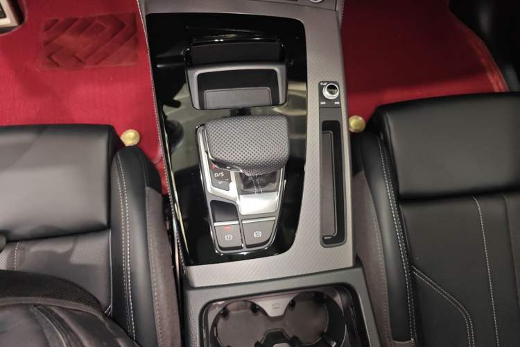 Used Audi Q5L 2025 40 TFSI Luxury Dynamic Edition